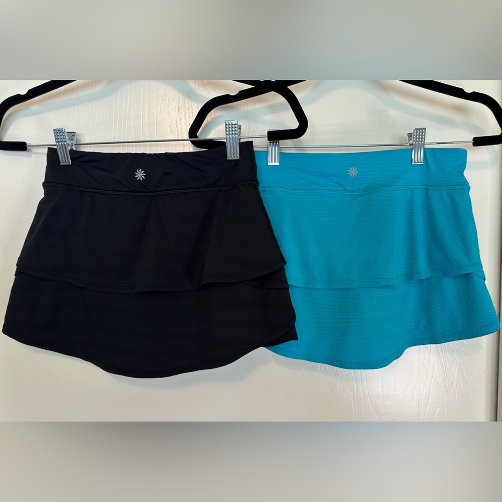 Athleta Girl Serve Skorts (2) in Black and Teal, Size Medium, 8-10